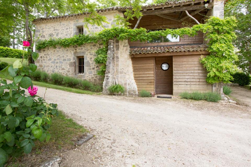 Chateau De Pleneselve Bon-Encontre Exterior photo